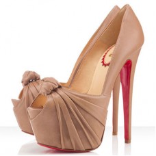 Christian Louboutin Lady Gres 160mm Peep Toe Pumps Beige